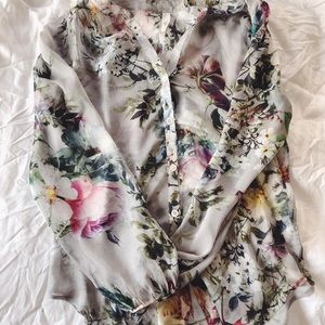 100% silk Wyatt high end blouse (Neiman Marcus)